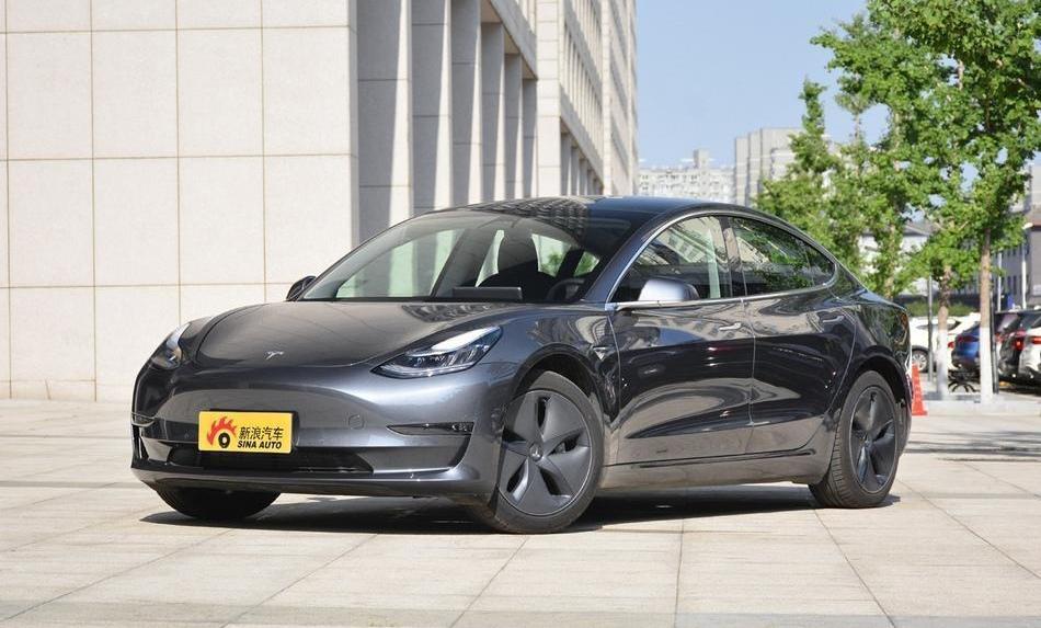 Beijing, Tesla