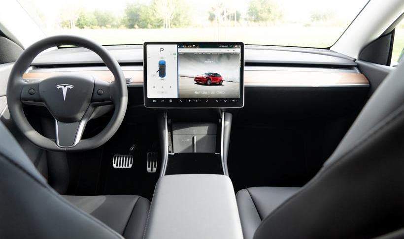 Tesla, model y