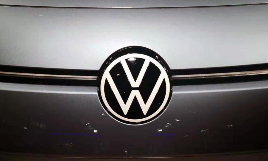 Volkswagen, JAC, Tesla, Toyota, BMW