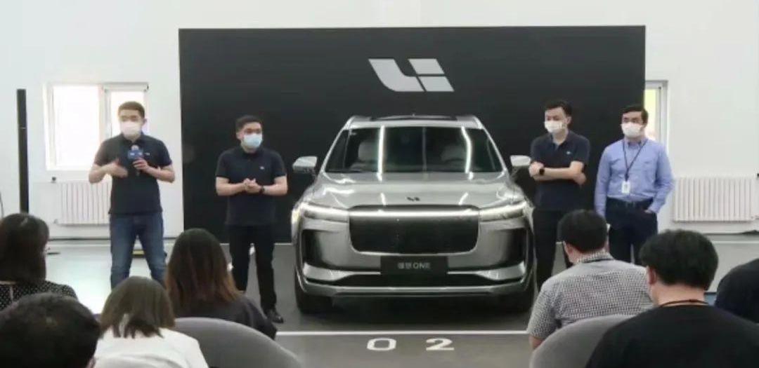 LI, Discovery, Weilai, Hechuang, Tesla