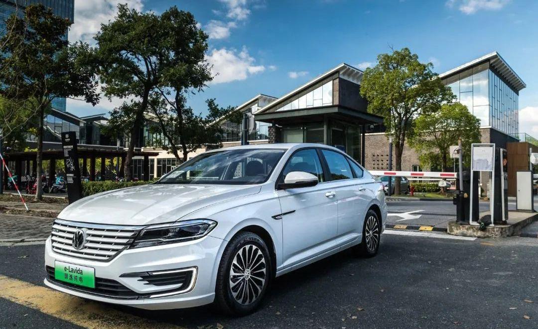 Beijing, Volkswagen, LaVida, Cadillac
