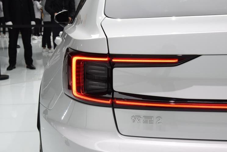 Polestar 2, Volvo 