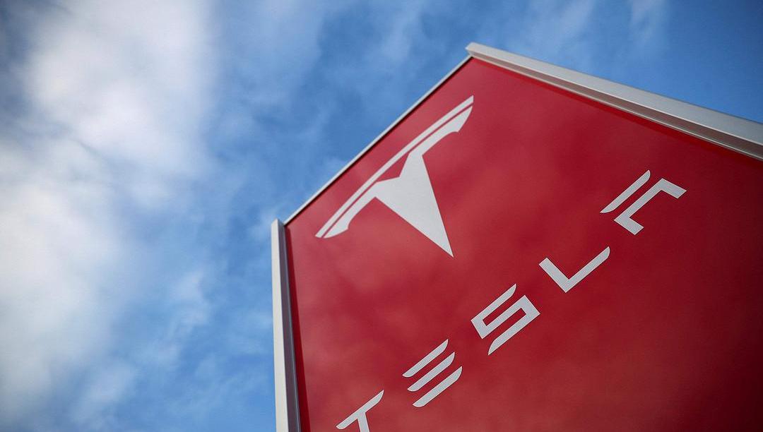 Tesla, Mercedes-Benz, Volkswagen, Audi, BMW