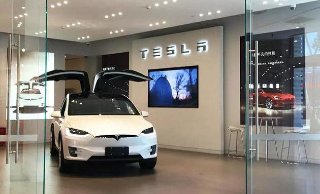 Tesla, Model 3, Tucki, Volkswagen, Peugeot