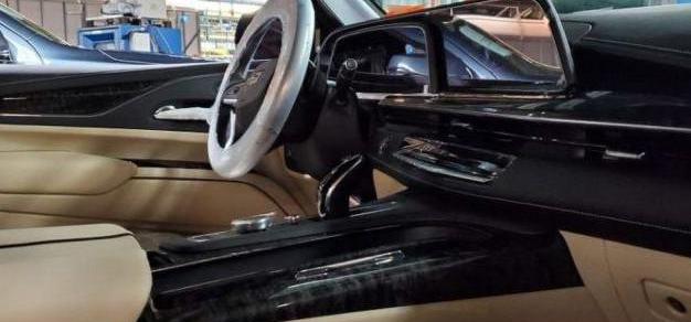 escalade, BMW, Porsche, Taycan, Cadillac