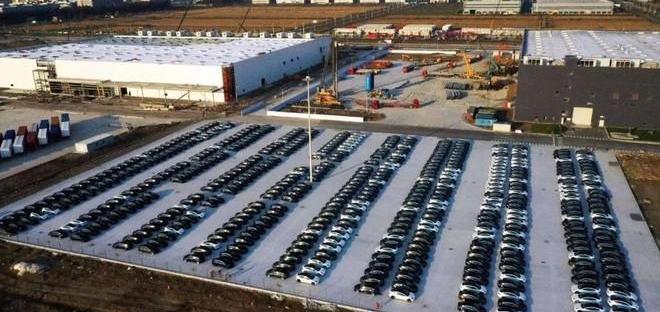 Tesla, Model 3, Beijing, Volkswagen, Toyota