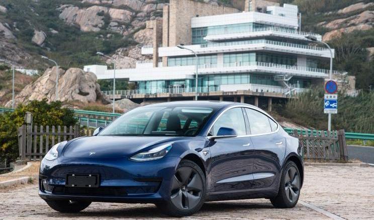 Tesla, Model 3, Volkswagen, Toyota, Ford