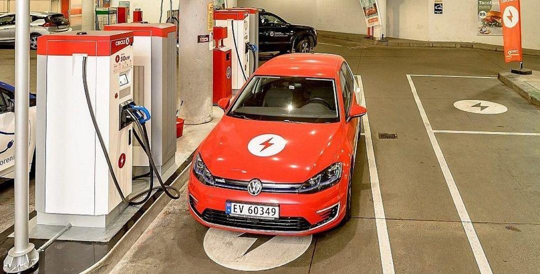 Tesla, Volkswagen, Model S, Century, Golf