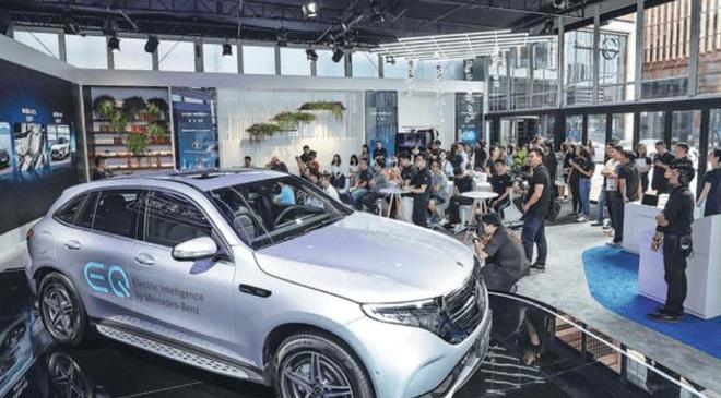 Mercedes-benz, Tesla, Audi, Porsche, taycan
