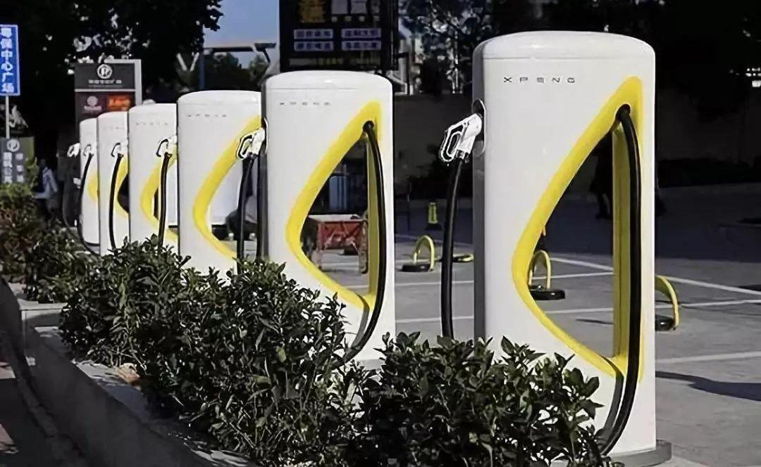 Tesla, Weilai, Tucki, BMW, Beijing