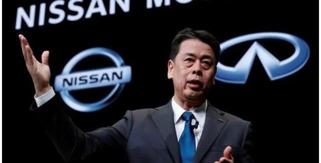 Nissan, Mitsubishi