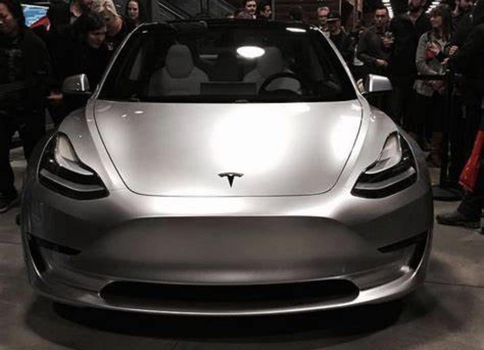 Tesla, Model 3, Volkswagen, BMW