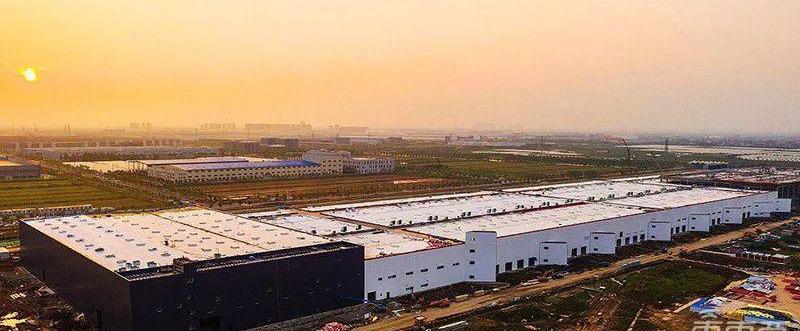 Tesla, Volkswagen, Jaguar, Audi, Mercedes-Benz