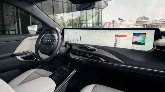 BMW, finidi, Weilai, Tesla, Alpine