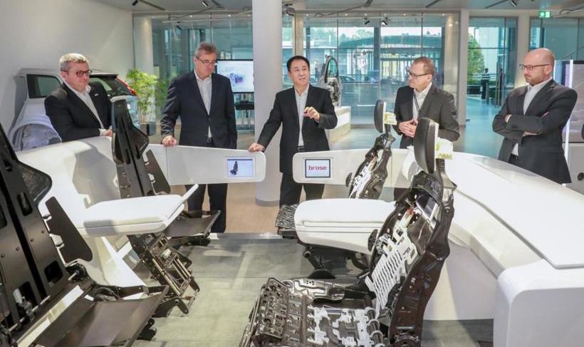 Audi, Mercedes-Benz, Hengchi, BMW, Porsche