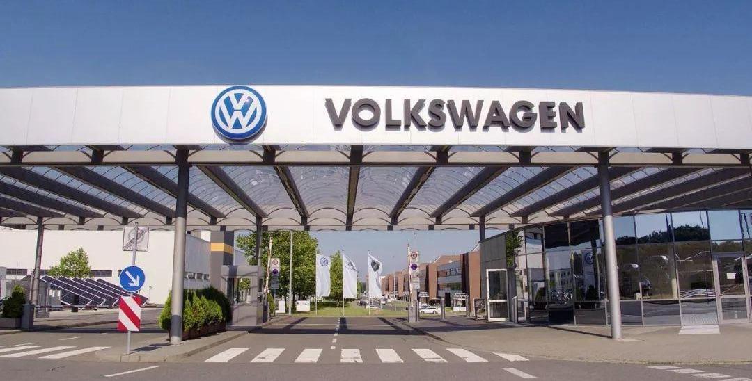 Volkswagen, Tesla, Audi, Porsche, Ford