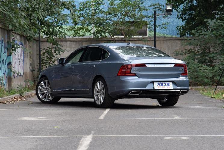 Volvo, Volvo s90
