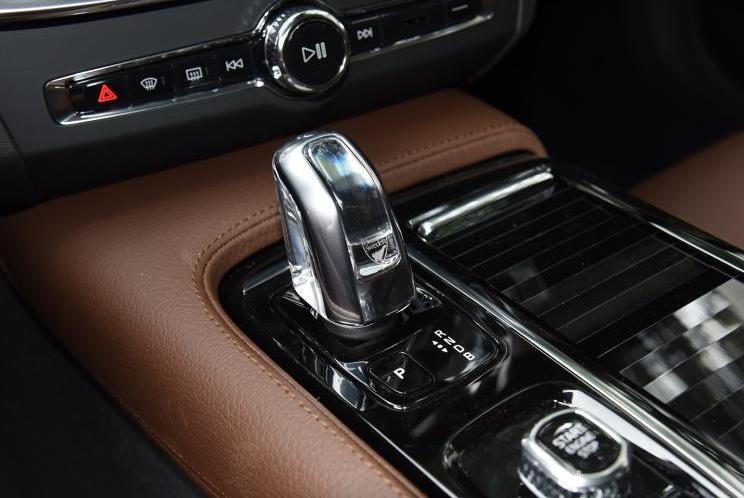 Volvo, Volvo s90