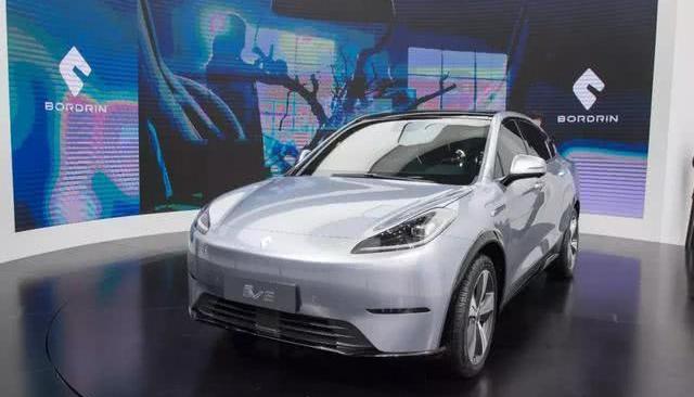 FAW, Tesla, Weilai