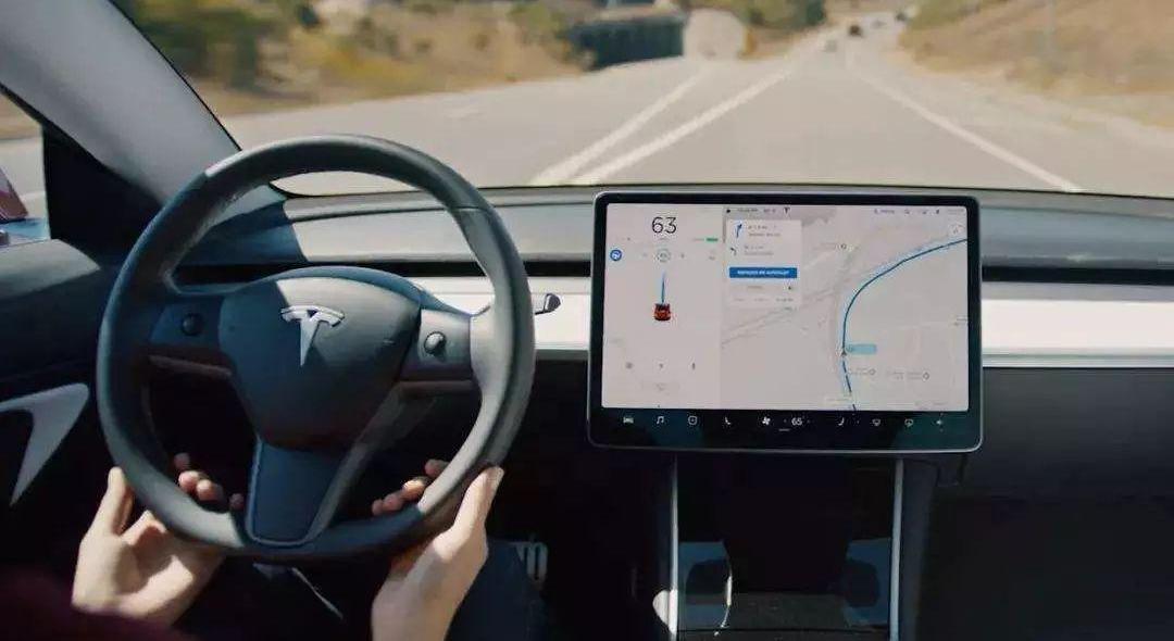 Tesla, BMW, Model X,Model 3, Mercedes-Benz