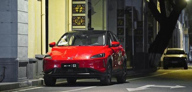 Tucki, aston martin, BMW, Ford, Tucki G3