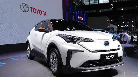 Toyota, Corolla, Lei Ling