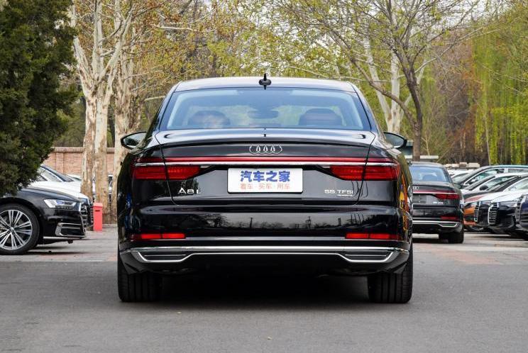 Audi, Audi A8