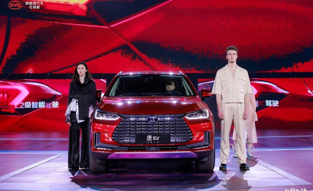 BYD, Han, Tesla, Model 3, Weilai