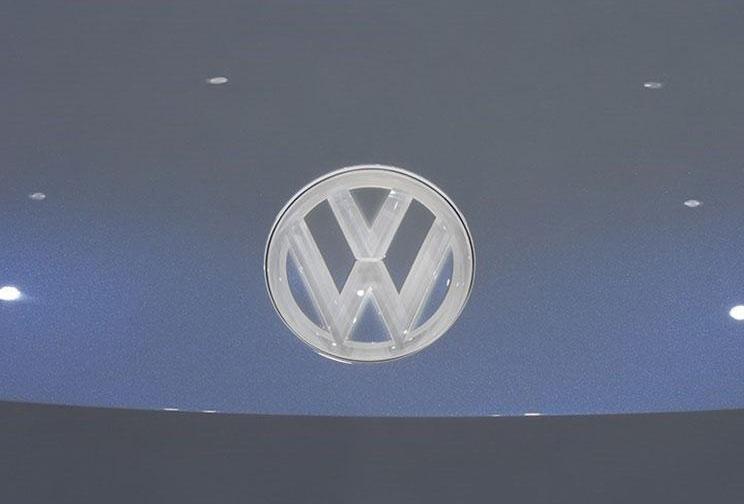 Volkswagen, BMW, Tesla