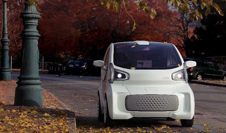 XEV, Volkswagen, Golf, Maserati 