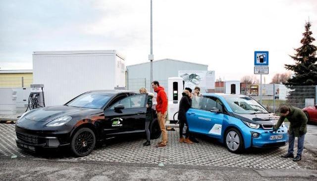 BMW, Porsche, Tesla, Taycan, BMW IX3