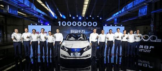 Dongfeng, Nissan, Sylphy and Mitsubishi