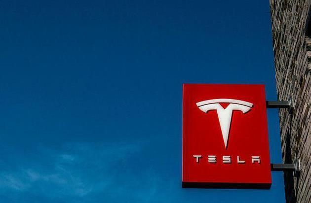 Tesla, Beijing