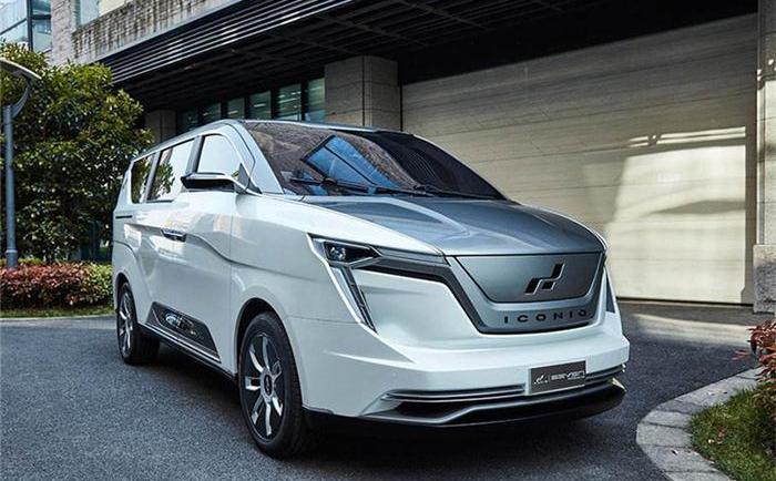 DS, Hyundai 