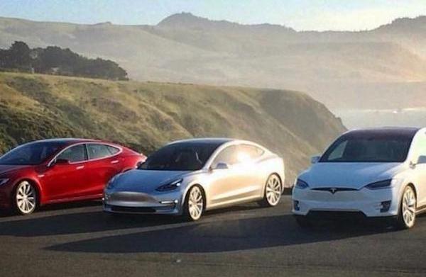 Tesla, Audi, Han