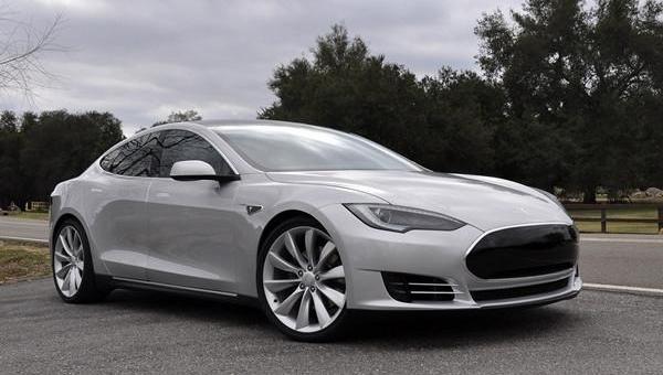 BYD, Tesla, Tengshi, Beijing, Model S