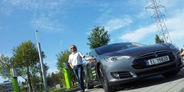 Tesla, Model S, Volkswagen, BMW, Golf