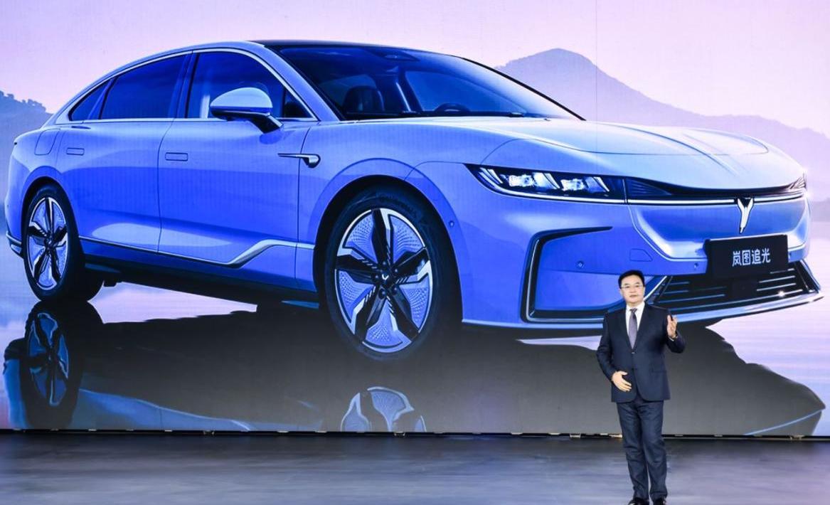 岚图追光,岚图汽车,理念,东风,保时捷