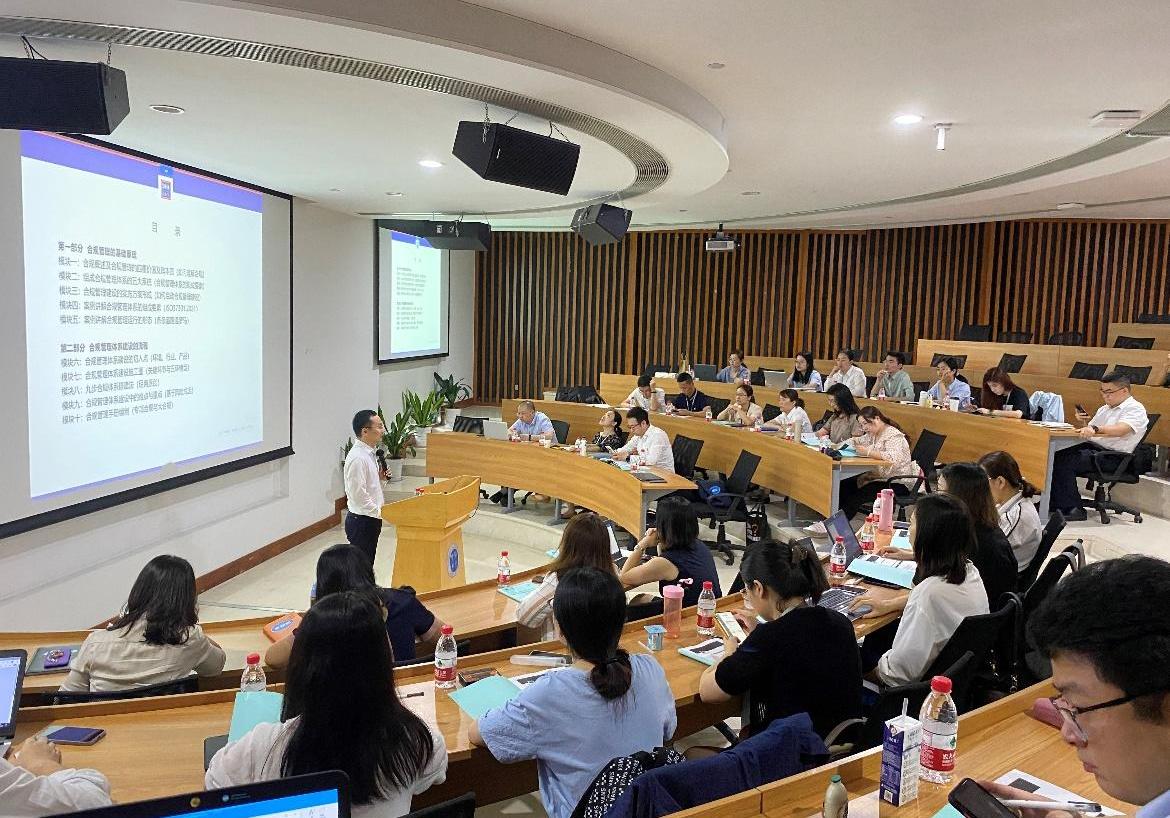 吉利汽车,极氪,理念,帝豪