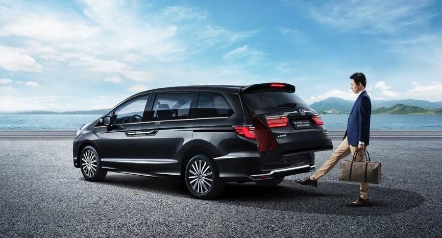 艾力绅,东风,远程