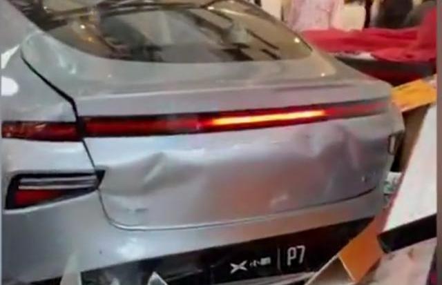 小鹏,特斯拉,小鹏P7