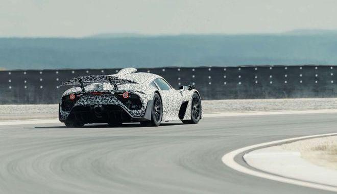 MG ONE,奔驰