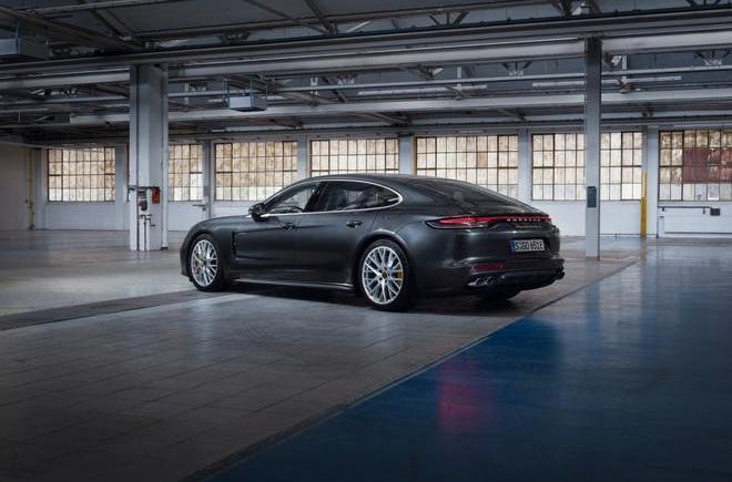 Panamera,保时捷