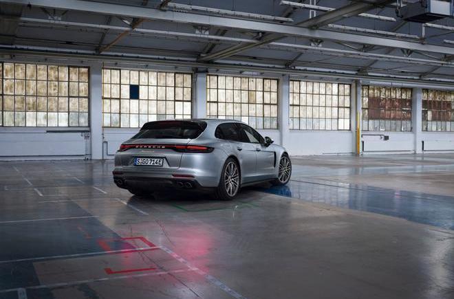 Panamera,保时捷