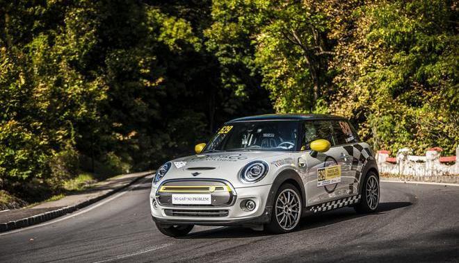 MINI,宝马