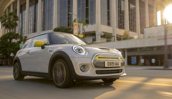 MINI,MINI COUNTRYMAN,日产