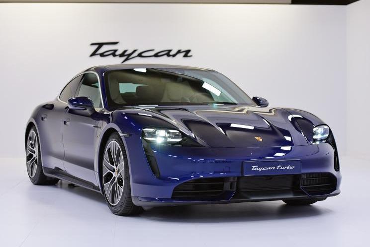 保时捷,Taycan,特斯拉,Model 3