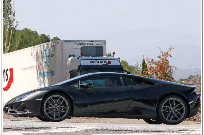 兰博基尼,Aventador