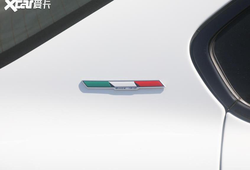 Giulia,阿尔法·罗密欧,宝马,法拉利,宝马3系