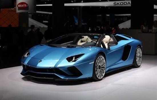 兰博基尼,Aventador,Urus